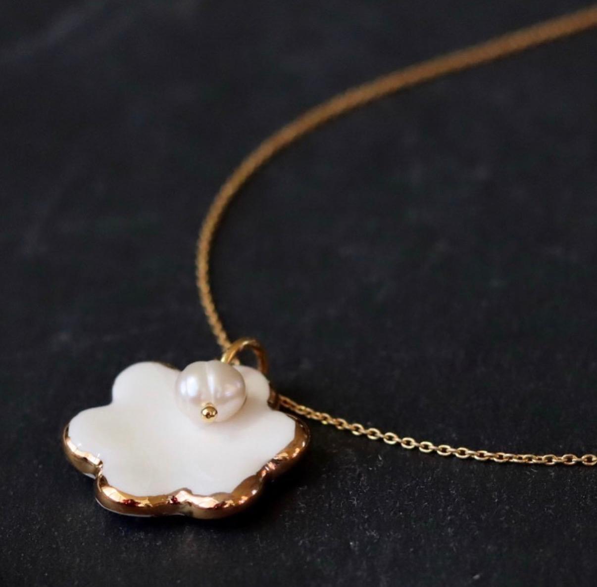 Porcelain jewelry artwork 3